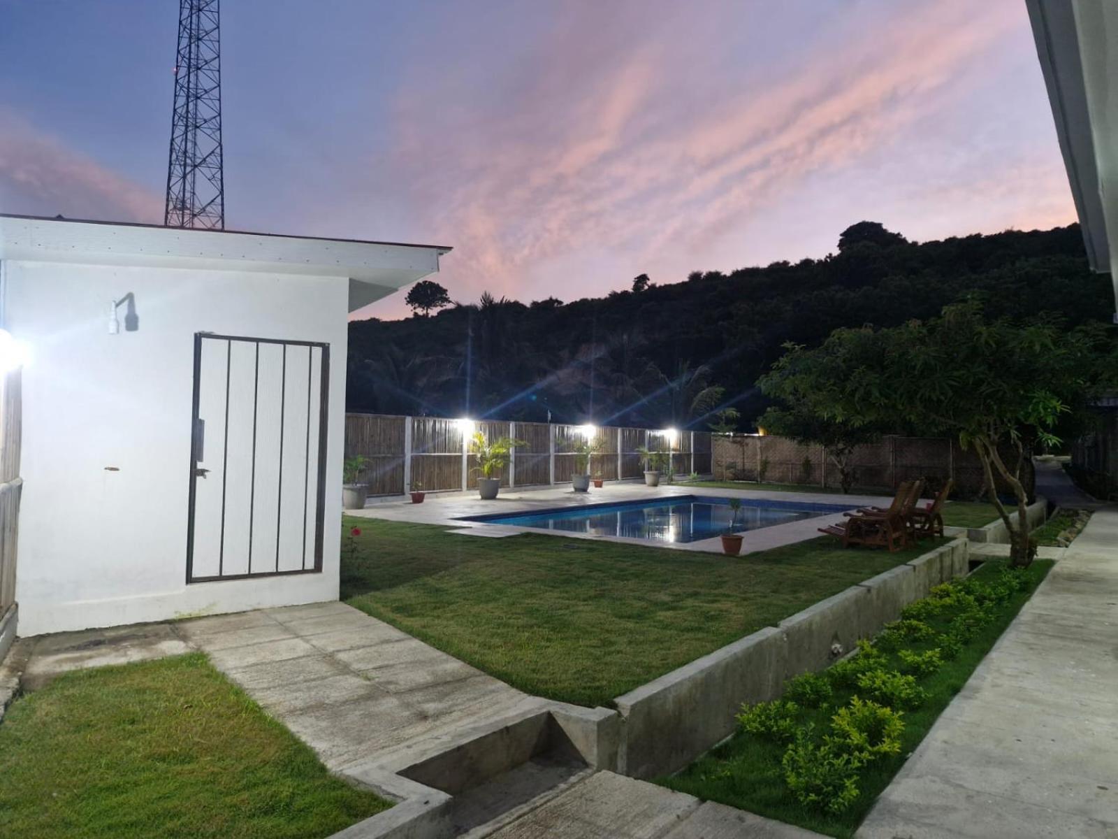 Satu Hati Hotel Ekas Exterior photo